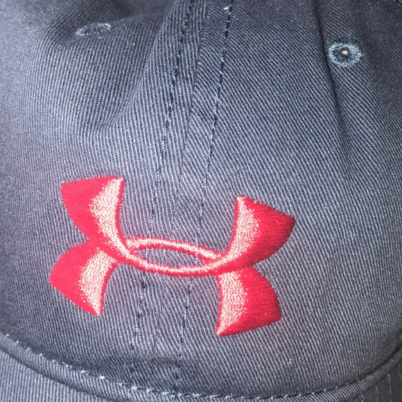 Under amour hat - Picture 7 of 7